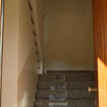 Pensjonat Scandellara 24 *